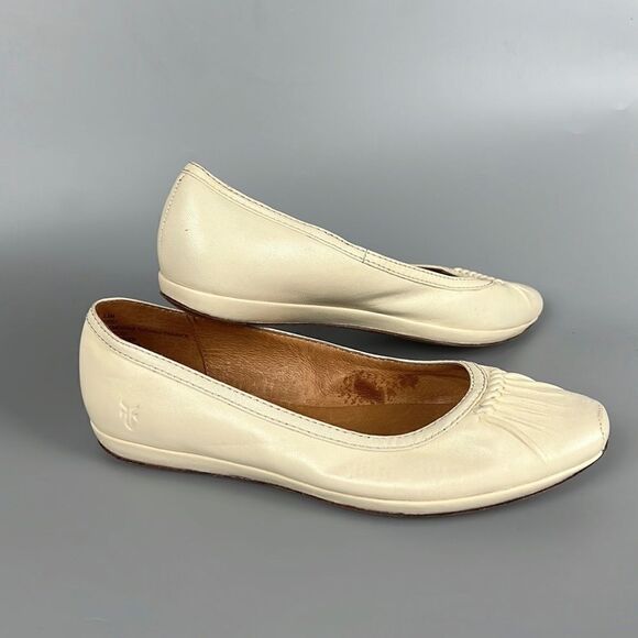 Like New Frye Clementine Ruching Skimmer Beige Flats size 5,5 M - Picture 11 of 13